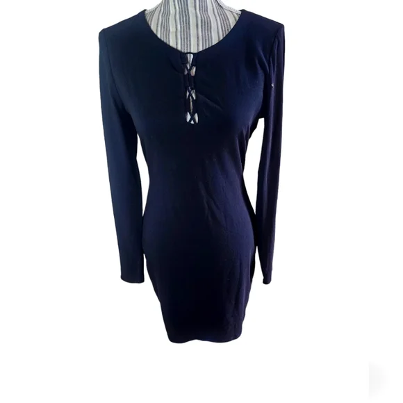 Guess women's black lace front long-sleeved mide dress size - Picture 1 of 5